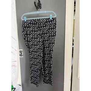 Torrid size 1 14 16 black and white pointe dress pants